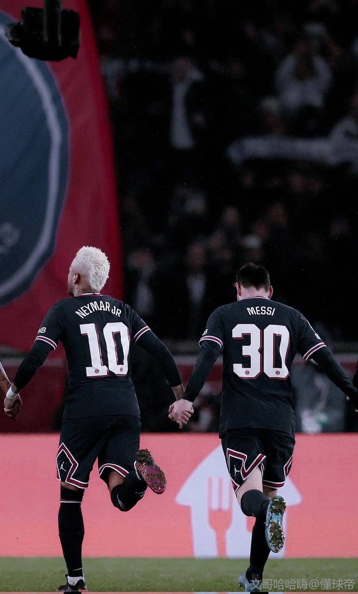 智能眼镜海报设计_监控行业海报设计案例